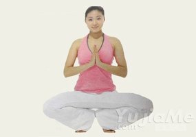 瑜伽體式-趾尖式第二式變化式