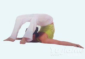 瑜伽體式-臉頰敬畏式變化式