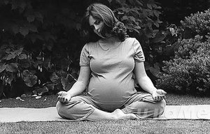 外國媽咪教您全套孕婦瑜伽動作