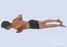 瑜伽體式-眼鏡蛇扭動式