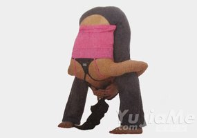 瑜伽體式-頭豎膝間變化式