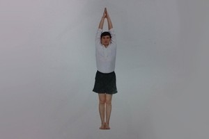 印度瑜伽翹臀瑜伽—幻椅式