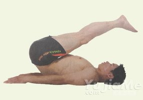 瑜伽體式-半肩倒立式變化式