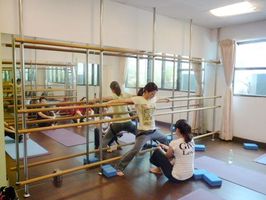 雙人瑜伽-勇士式