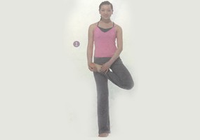 瑜伽體式-奔馬式