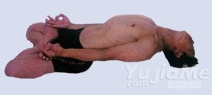 瑜伽體式-魚式變化式二