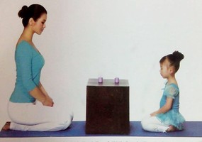 親子瑜伽-微笑式呼吸