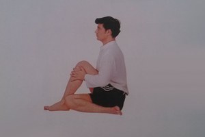 印度瑜伽螺旋體式—半魚王第一式