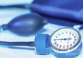 男人減壓：預防高血壓的瑜伽體式