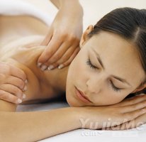 10分鐘瑜伽動作 助你放鬆肩頸背